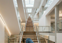 CEB à 60% : Vous avez des difficultés pour arriver en haut des escaliers ? Pas grave, on va ajouter trois marches …